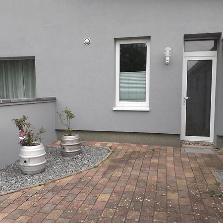 Erdgeschoss-Appartement Mit Seeblick Ahrensbok Экстерьер фото