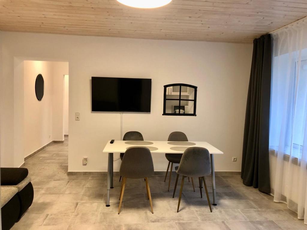 Erdgeschoss-Appartement Mit Seeblick Ahrensbok Экстерьер фото
