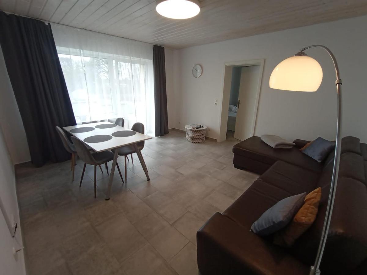 Erdgeschoss-Appartement Mit Seeblick Ahrensbok Экстерьер фото
